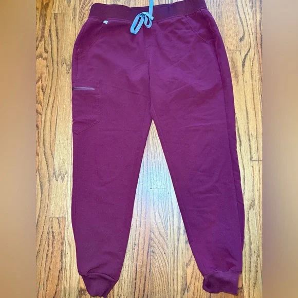 FIGS Technical Collection Jogger Pants Size Medium Maroon Drawstring Elastic - Picture 6 of 16